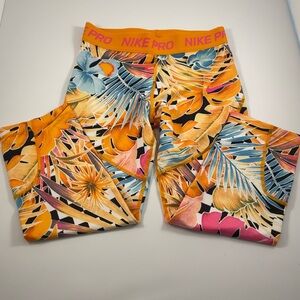 Nike Leggings Tropical Print